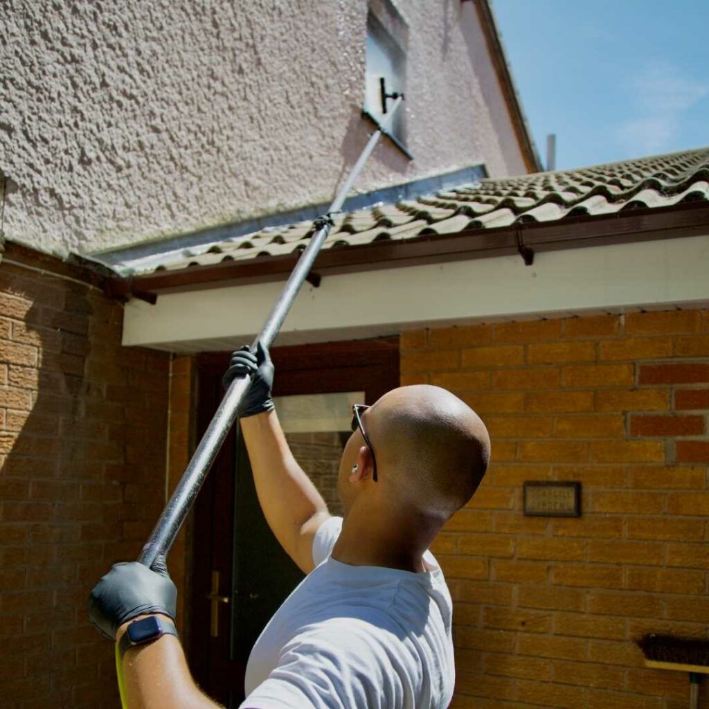 Window-Cleaning-Daventry-1024x1024